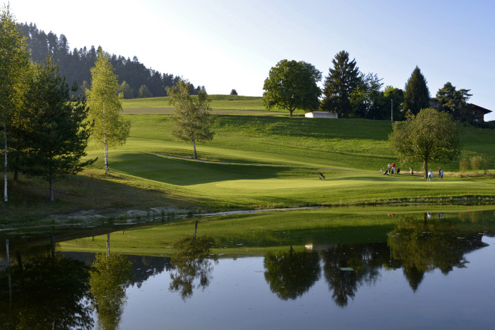 GREENFEE