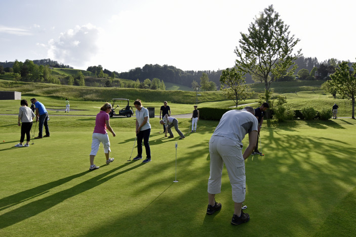 ERSTER SCHRITT – SPASS AM GOLF ENTDECKEN